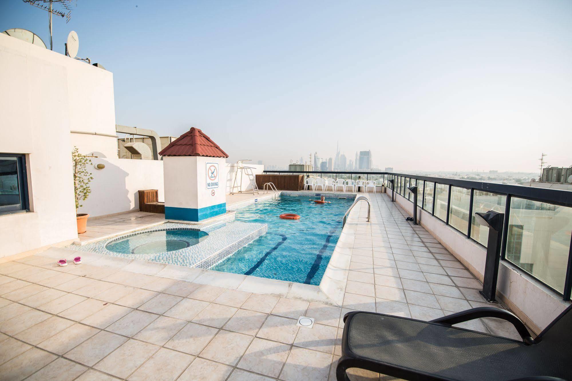 Welcome Hotel Apartments 1 Dubai Eksteriør billede